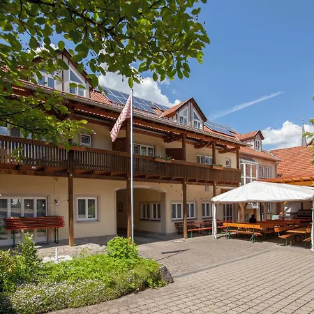 Bei Storaths Inn